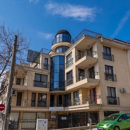 Apartmán Minimalistic 1Br Flat With A Parking Spot Varna Exteriér fotografie