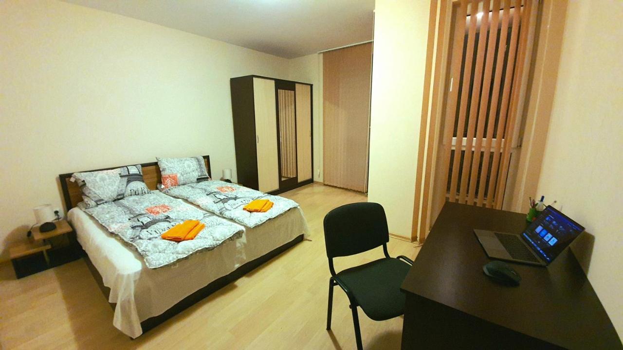 Apartmán Minimalistic 1Br Flat With A Parking Spot Varna Exteriér fotografie